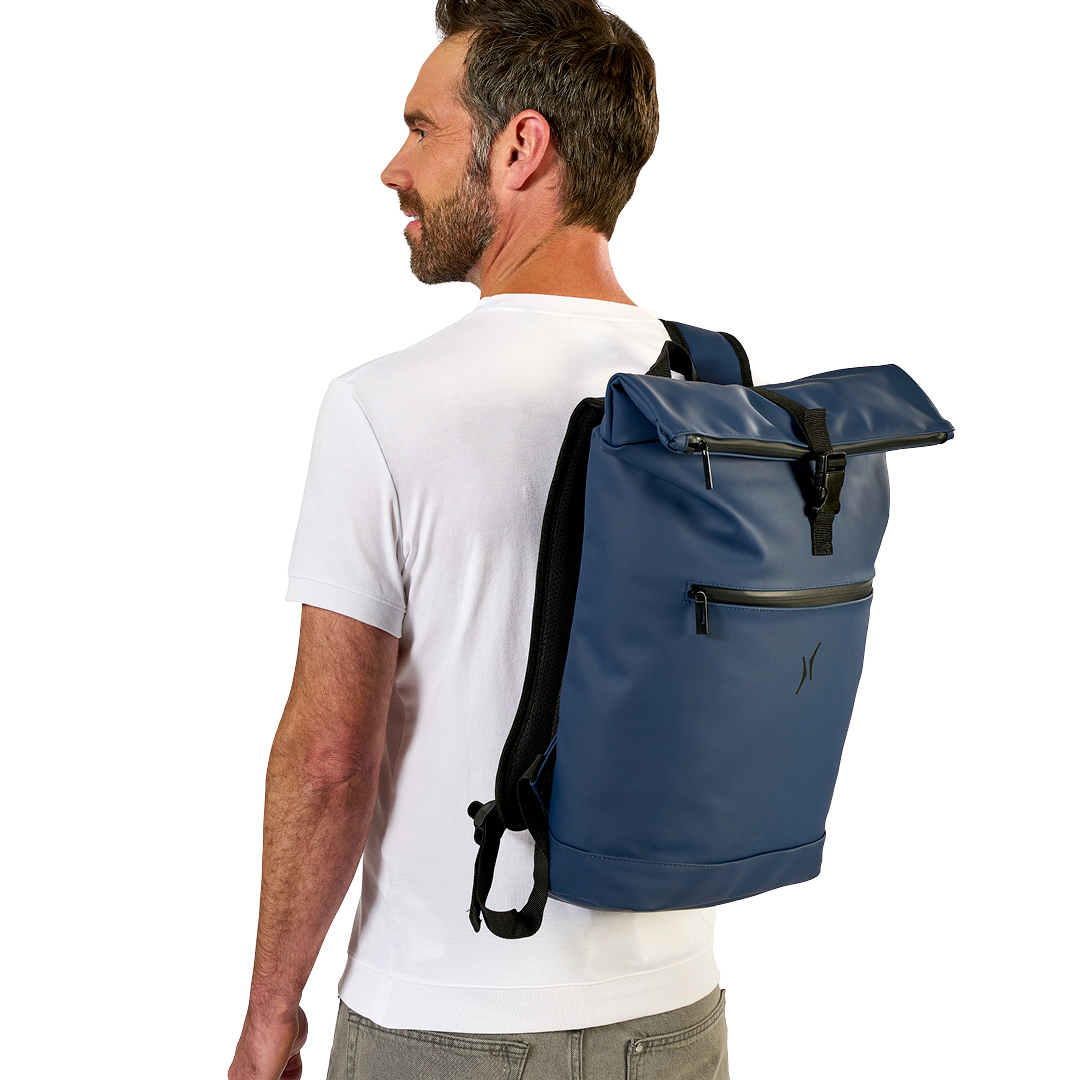 Krones Kurrierrucksack mit Rolltop in Frontansicht
